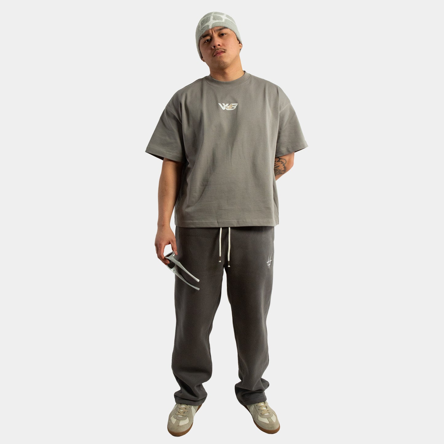 D&D BOXY CROPPED TEE GREY